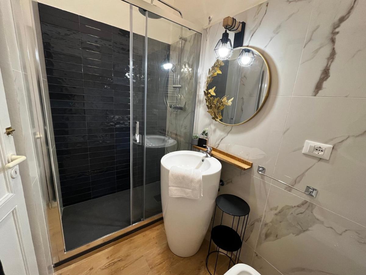 Happy Family Apartments Rovere Генуя Экстерьер фото